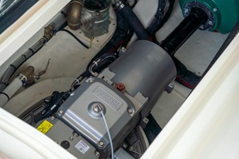 Montenegrina 32 b0fe1308-99ba-4fb3-8098-f8c1095ecba8