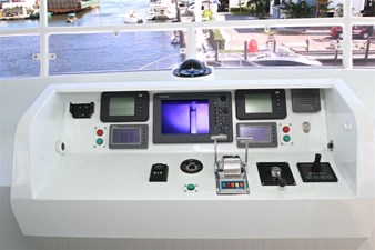Impetus (Fractional) 48 Flybridge Navigation Equipment