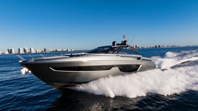 2021 Riva 76' Bahamas 200 