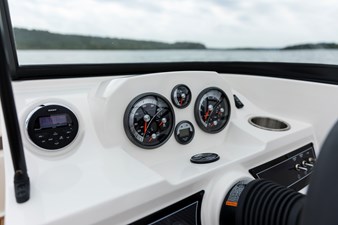 Bayliner VR4 30 