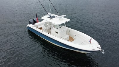 FLYING WASP 2 Starboard Bow