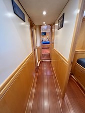 LADY K 29 Passageway