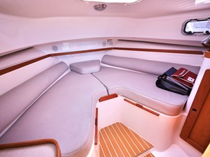 ABLE II 24 Vee Berth without Filler 