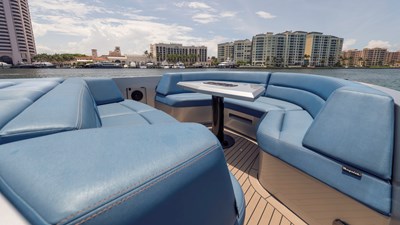 Robin's Nest 39 Vanquish VQ45