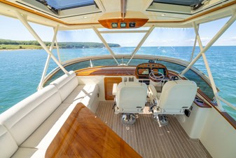 BAREFOOT 24 2014 Hinckley Talaria 48 BAREFOOT