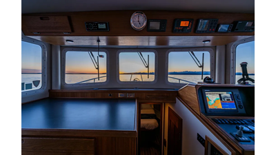 2005 Nordic Tug 37 22 