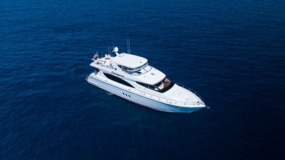 Outrageous  39 Hatteras 80
