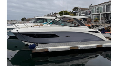 Sea Ray 320 Sundancer 3 4