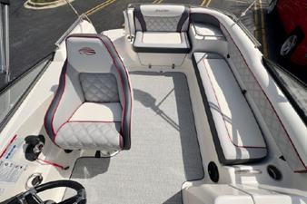 2022 Splendor 240 Platinum 37 38