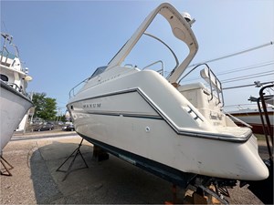 1998 Maxum 2800 SCR 4 