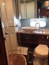 - 11 60-2009-Sunseeker-Manhattan-11