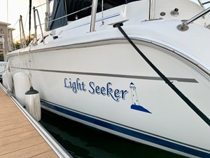 Light Seeker 9 