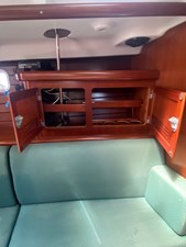 - 36 37_2004 47ft Beneteau 473 sloop