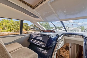 Takia 21 21_2001 65ft Princess V65 TAKIA