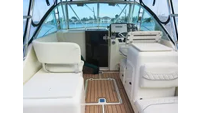 2001 Pursuit 3000 Express 16 