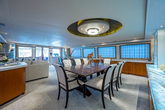 SUPERSTAR 9 DINING