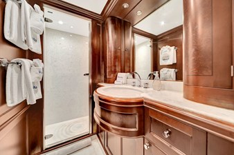 PAPAITO 35 Guest head (all en-suite)
