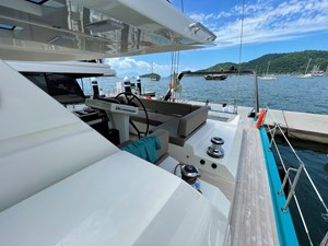 LAS BRISAS 26 Aft Deck