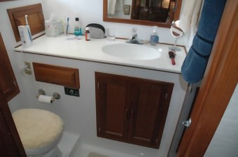 His and Hers 30 31__1988 53ft Defever 53 POC HIS AND HERS