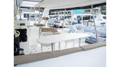 2017 Voyage Yachts VOYAGE 480 13 