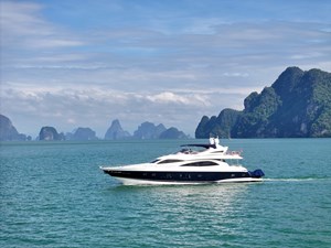 MAJOR AFFAIR 1 Sunseeker 90 Yacht
