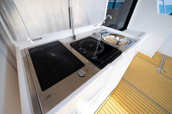 #2 SILVERCAT 46LUX 33 