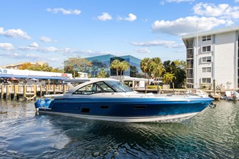 - 4 5_2023 43ft Formula 430 SSC