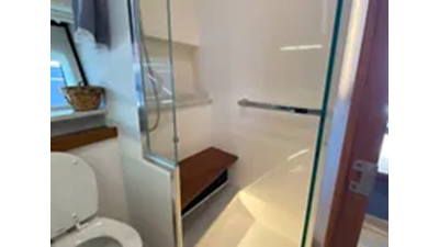 2021 Tiara Yachts 43 LE 29 