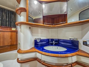 Susi 29 29-2005 55ft Azimut 55 Flybridge SUSI