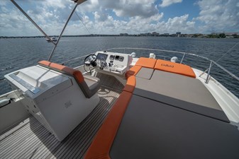 2015 Prestige 550 Fly 43 