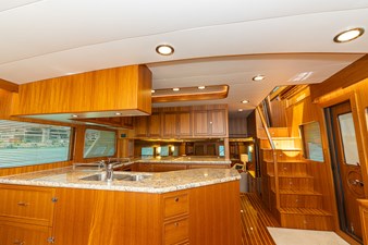 C'EST LA VIE 17 018 Galley facing Aft