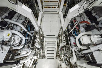 RHINO 68 69. Rhino engine room