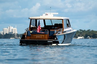 DAYCHASER  1 Starboard Quarter