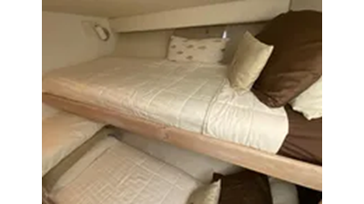 1991 Hatteras 40 Motor Yacht 120 