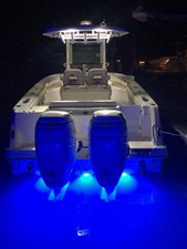 2018 Boston Whaler 280 Outrage 2 