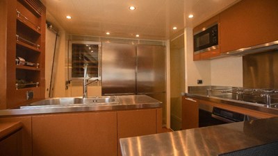 Azimut 105 10 