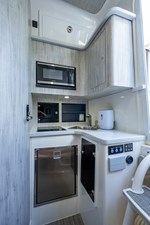 Dog House II  44 41_regulator_dog_house_ii_cabin_2