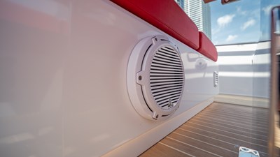 Freedom 27 Speakers