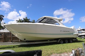 - 0 1_2022 36ft Regal LX36