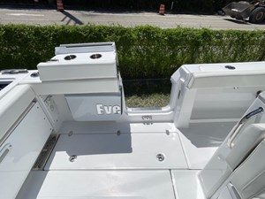 2025 Everglades 315CC 25 