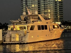 2001 Broward Raised Pilothouse MY 0 