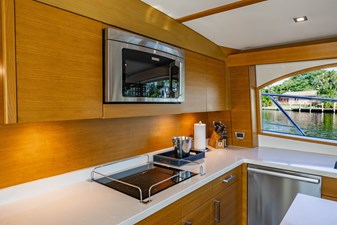 Farther & Sun 34 Galley Appliances