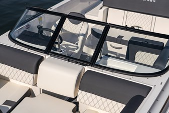 Bayliner DX2000 20 