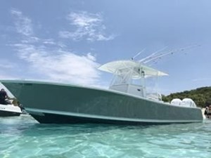 2003 Regulator 32 Center Console 1 2