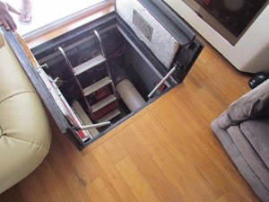 1996 Sea Ray 55 Sedan Bridge 19 20