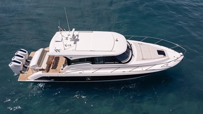 Lorax 23 2024 Tiara Yachts 48 LE