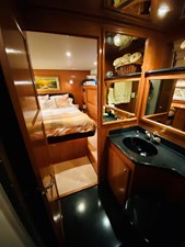 The Motley Crew 75 76_2003 57ft Navigator THE MOTLEY CREW