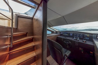 Cecilou 18 CECILOU 27m Cayman Yacht For Sale Wheelhouse
