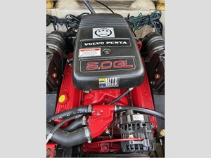 2005 CROWNLINE 206 LSR 10 