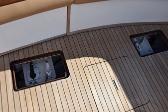 CAZADORA 64 Rudder Access  